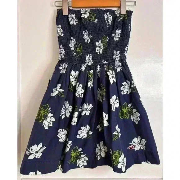 Women’s Y2K Hollister  Floral Smocked Tube Dress Size Small - Picture 2 of 8